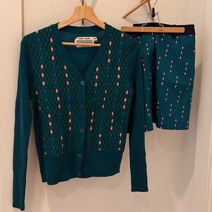 Tory Sport Womens Merino Contrast Front Cardigan Marathon Argyle and skirt set